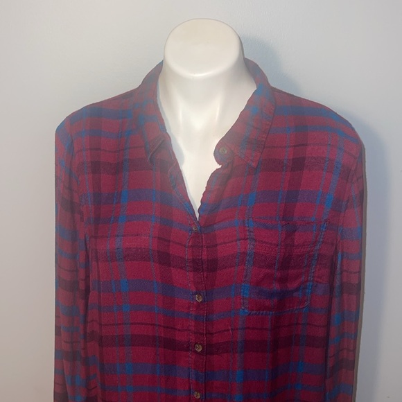 Lucky Brand ladies plaid casual long sleeve button down shirt. Size X-large. - Picture 2 of 11